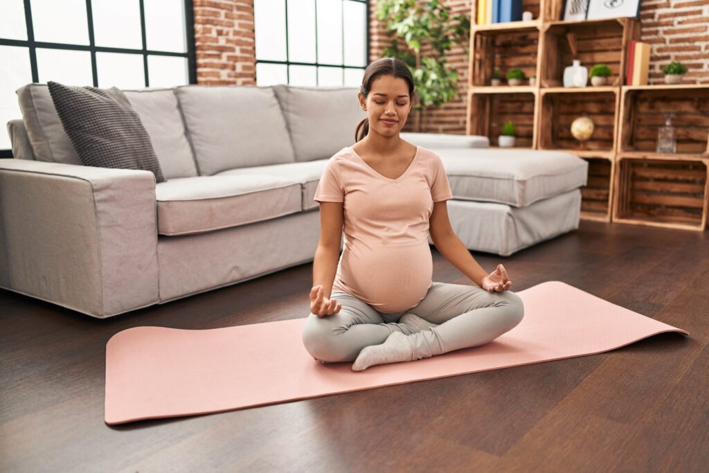 pregnant lady breathing practice 